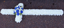Load image into Gallery viewer, Traditional Cross (5ft)