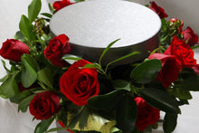 Load image into Gallery viewer, With love x